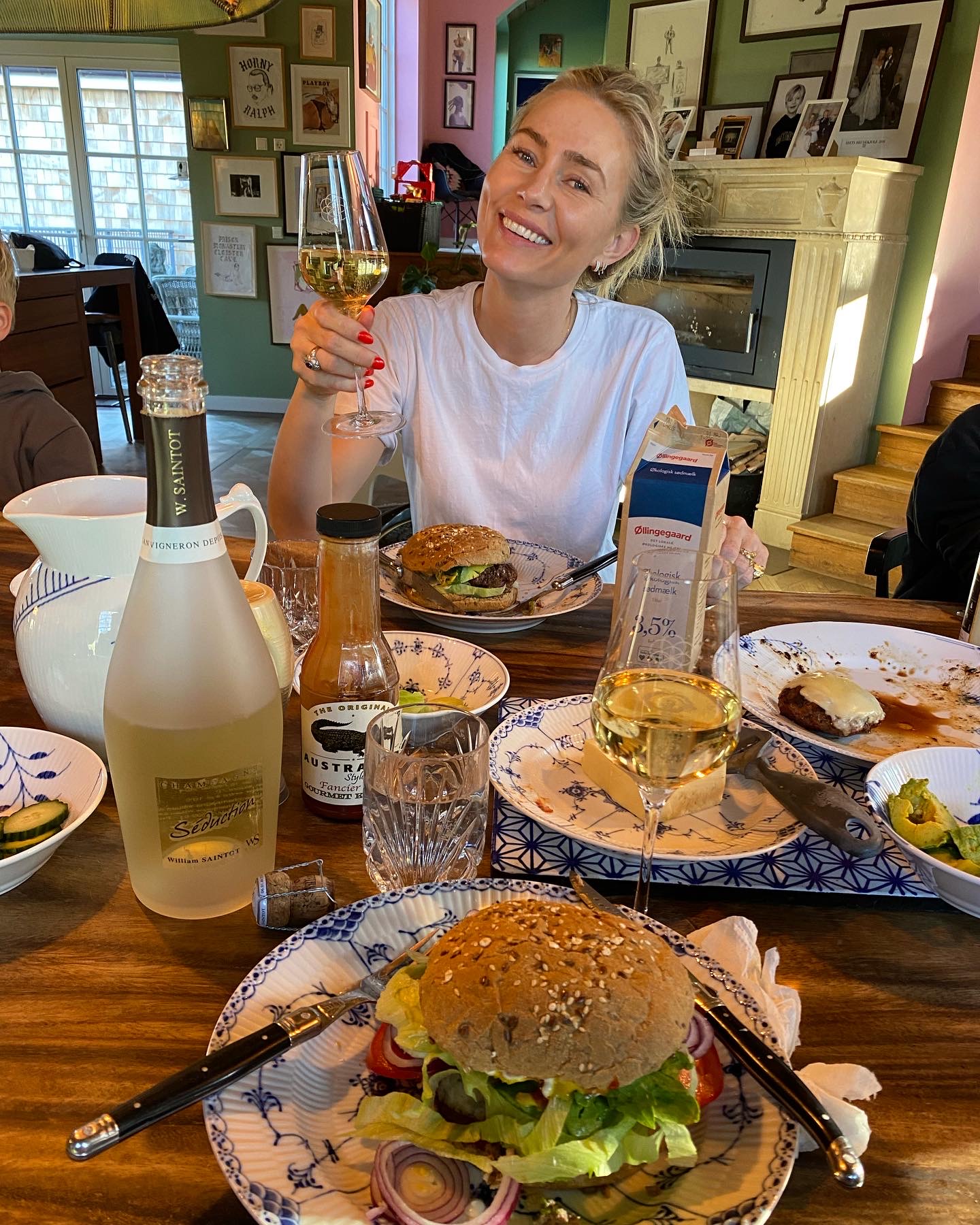 BURGER OG BOBLER (HOMEMADE)